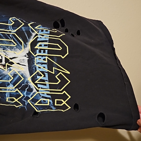 ACDC 1996 Ball breaker tour shirt sz small Thrashed - Picture 3 of 7